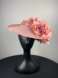 A large blush sinimay base with mounds of blush roses on top and underneath. Super dramatic. Warning, this is a heavier piece and will have to be pinned in place for comfort. Sits on a comfortable black headband. Ships in a high quality storage box. One of a kind.  Perfect for Kentucky Derby, Royal Ascot, church, weddings, just for fun. Madam Pompadour, Derby Hats Diy Ideas, Man Hats, Navy Blue Fascinator, Wedding Hats For Guests, Navy Fascinator, Rosé Model, Church Weddings, Blue Fascinator