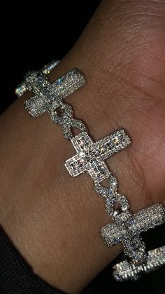 VVS1 Diamond Cross Link Bracelet, VVS1 Quality Baguette Moissanite Diamond, Pass Diamond Tester, Heavy Quality 925 Sterling Silver/Solid 10k * Metal : Solid 10K Yellow Gold (Stamped) / Gold Plated 925 Sterling Silver * Condition : Brand New * Finish : Polished * Length : 7, 8, 9 inches * Diamonds : D color, VVS1 clarity Moissanites * Clasp/Bail : Lock Box with Pins These Chains are 100% Authentic 10K Gold. 925 Sterling Silver bracelet can be plated with 10k Yellow, Rose or White Gold for free. Mention it in the personalization box while placing an order. This is a Beautiful Genuine Real 10K Real Gold Chain Bracelet and Will look Great on Men & Women. Please note that we do not accept returns and refunds for any customized piece. Real Gold Chains, Diamond Tester, Dope Jewelry, Jewelry Fashion Trends, Diamond Cross, Jewelry Lookbook, Cross Bracelet, Gold Bracelet Chain, Hip Hop Jewelry