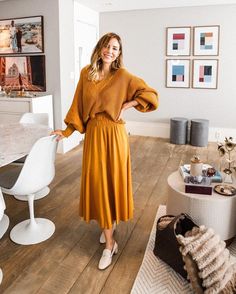 Como Usar: looks monocromáticos - Virtuosas com Estilo Warm Fall Outfits, Smart Closet, Ladylike Style, Fall Outfits For Work, Instagram Look, Warm Autumn, Classy And Fabulous, Classy Dress