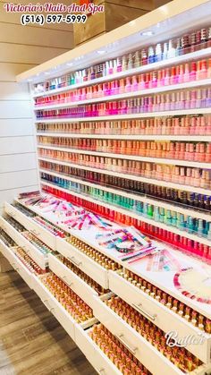 Nail Shops Interior, Nail Supply Store Design, Small Nail Shop Decor Ideas, Mini Nail Salon, Small Nail Salon Ideas, Nail Shed, Nail Studio Decor