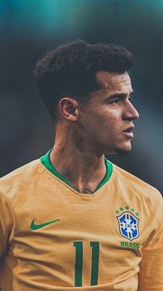 Coutinho Liverpool, Brazil Players, Ronaldo Messi Neymar, Cristiano Ronaldo Juventus, Football Players Images, Football Photography, Messi Neymar, Madrid Football