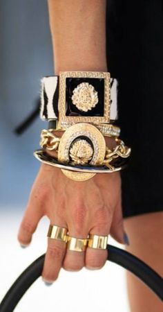 Versace♥✤ | KeepSmiling | BeStayClassy Arm Candy, Black And Gold, A Black, Givenchy, Rolex