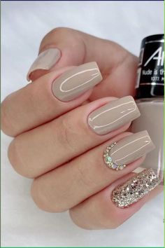 Diy Rhinestone Nails, Gold Gel Nails, Gel Toe Nails, Art Deco Nails, Gel Nail Extensions