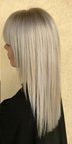 Icy Blonde Hair With Bangs, Ice Blonde Hair, Icy Blonde Hair, Straight Blonde Hair, Blonde Hair Looks, Long Hair With Bangs, Platinum Blonde Hair, Jessica Biel, Hair Color And Cut