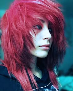 Emo Hair Color Short, Emo Haircut 2000s, Fluffy Scene Hair, Red Raccoon Stripes Hair, Short Emo Hair 2000s, Medium Length Scene Hair, 2000 Emo Hair, Scene Hair Male, Scenecore Hair