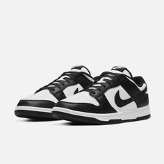 Size 9 (Women) Black And White Nike Dunk Low Nike Dunk Low Black White, Carolina Do Norte, Athletic Models, Black And White Nikes, Sneaker Release, Retro Shoes, Nike Fashion, Latest Sneakers, Nike Cortez