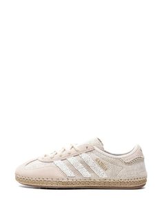 Find ADIDAS X Clot Gazelle Sneakers on Editorialist. ivory white/light beige suede panelling stitched edge embroidered logo to the side hand embroidered glass beaded 3-Stripes logo round toe front lace-up fastening branded insole rubber outsole These styles are supplied by a premium and authenticated sneaker marketplace. Stocking only the most sought-after footwear, they source and curate some of the most hard to find sneakers from around the world. Shoe Inspo Sneakers, White Nike Shoes, Pretty Shoes Sneakers, Shoe Inspo, Cute Nikes, Swag Shoes, Adidas X, Pretty Shoes, Dream Shoes