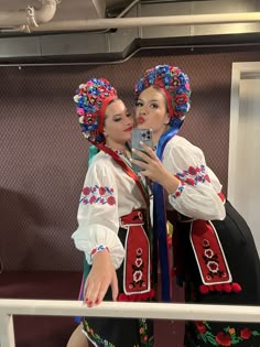 Ukrainian Dance Costumes, Ukrainian Outfit Casual, Ukrainian Dance Aesthetic, Folk Dance Aesthetic, Slavic Girl Aesthetic, Slavic Fashion, Dancer Tattoo, Ukraine Aesthetic