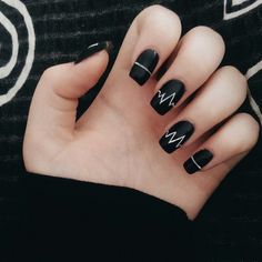 don't stop believing Valentines Nail Art Designs, Valentine Nail Art, Black Nail Art, White Nail Art, Nails Tumblr, White Nail Designs, Black Nail Designs