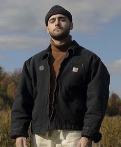 Black Carhartt Jacket Outfit, Carhartt Jacket Outfit Men, Black Carhartt Jacket, Jordan Outfit, Pants Outfit Men, Mens Fashion Rugged, Mens Fashion Inspiration