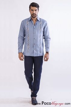 Guayabera Hombre Outfit, Guayabera Outfit, Wedding Dresscode, Cuban Style, Mexican Fashion, Fiesta Outfit, Boda Mexicana, Mexican Style