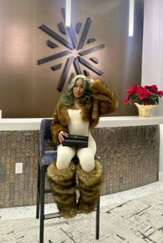 Birthday Outfits Ideas Winter, Black Fur Scarf Outfit, Tall Fur Boots Outfit, Black Fur Boots Outfit Black Women, Fur Shorts Outfit, Snow Mobile Outfits For Women, Baddie Winter Hairstyles, Knee High Fur Boots Outfit, Fur Boot Outfit Black Women