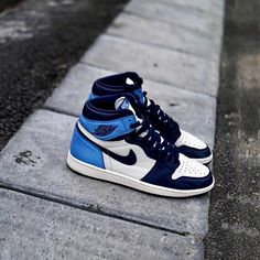 ㅤ Fake Jordans, Jordan 1 Retro High Obsidian, Air Jordan Basketball Shoes, Blue High Tops, Fake Designer Bags, Buy Jordans, Air Jordan Sneakers, Business Shoes, Air Jordan 1 High