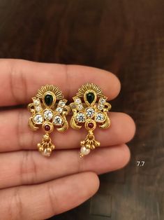 Gold Ornaments Design, Gold Flower Bracelet, Antique Necklace Gold, Ruby Jewelry Necklaces, Ornament Designs, Colorful Rangoli