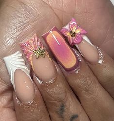 Glossy Nails, Girly Acrylic Nails, Dope Nail Designs, Short Square Acrylic Nails, Shiny Nails, Unique Acrylic Nails, Bling Acrylic Nails, Acrylic Nails Coffin Short, Short Acrylic Nails Designs