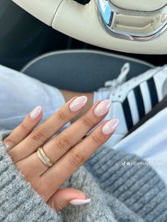 #nailinspo #manicure Elegant Almond Nails, Almond Gel Nails, Teen Nails, Wave Nails, Nail Looks