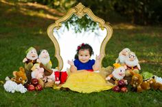 Snow White Pictures, Snow White Photos, Princess Photo Shoot, Donut Themed Birthday Party, 4 Month Baby, Snow White Birthday Party, Snow White Birthday, Snow White Party, Smash The Cake