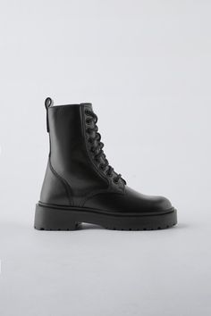 LACE-UP LEATHER ANKLE BOOTS - Black | ZARA United States Blazers Shoes, Cardigan Sweater Jacket, Leather Shirt, Anorak Jacket, Lug Sole, Shoes Trainers, Black Ankle Boots, Trouser Jeans, Leather Ankle Boots