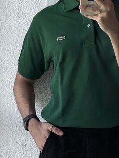 Deep green lacoste tennis polo shirt Green Lacoste Polo Outfit, Olive Green Polo Shirt Outfit Men, Lacoste Polo Shirt Outfit Men, Green Polo Outfit Men, Lacoste Polo Outfit, Green Polo Shirt Outfit Men, Polo Tshirt Men Outfit, Polo Shirt Aesthetic