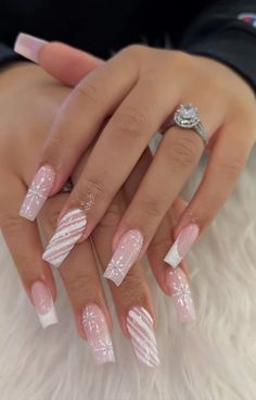 Christmas Nail Designs Acrylic, White Tip Acrylic Nails, Square Gel Nails, Holiday Acrylic Nails, Spring Acrylic Nails, Cute Simple Nails, Girly Acrylic Nails, Coffin Shape Nails