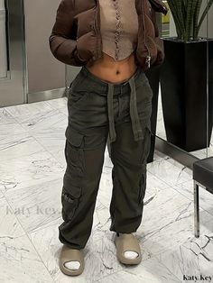 Katykey - Womens Vintage Cargo Pants: Stylish Baggy Jeans with Wide Leg, High Waist, and Y2K & Kpop Style - Perfect for 90s Streetwear Fashion and Everyday Wear 90s Streetwear Fashion, Long Teddy Coat, Red Parka, Baggy Overalls, Vintage Cargo Pants, Kpop Style, 90s Streetwear, Padded Coat, Parka Coat