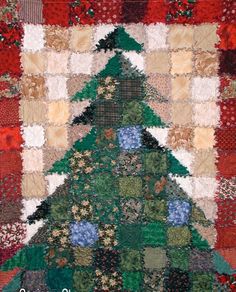 a quilted christmas tree is on display