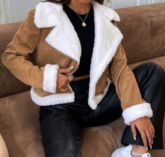 Womens Moto Jacket, Satin Bodycon Dress, Khaki Fashion, Black And White Style, Casual Vest, Casual Jacket, Latest Fashion Clothes, Outerwear Women, Online Clothing