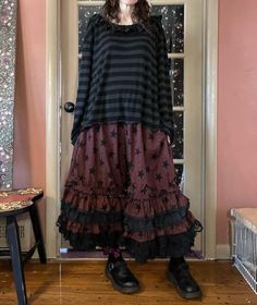 Dark Mori Strega Fashion, Fancy Oc, Goth Work Outfits, Alt Style Outfit, Dark Mori Fashion, Strega Fashion, Alt Clothes, Kei Fashion, Mori Fashion