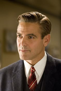 Mad Men Haircut, George Clooney Haircut, Vintage Mens Haircuts, Classic Mens Haircut, Pompadour Men, Classic Mens Hairstyles, Older Mens Hairstyles, Dirty Mirror, Trendy Mens Haircuts