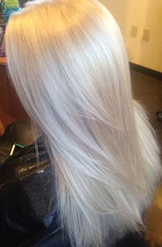 Pretty blond. My work Long White Hair, Blonde Hair Looks, Hair Shades, Platinum Blonde Hair, Hair Inspiration Color