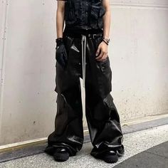 45804819120382|45804819185918|45804819251454|45804819316990 Leather Pants For Men, Halloween Skirt, Street Y2k, Mens Leather Pants, Black Cargo Pants, Safari Style, Mens Cargo, Black Cargo, Mens Pants Fashion