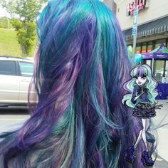 Natural Hair Color Remover, Cheshire Cat Hair Color, Purple And Blue Hair Ombre, Purple Hair With Light Purple Highlights, Hair Color Combo Ideas, Colors To Dye Ur Hair, Purple And Pink Hair Color Ideas, Blue Raccoon Tail Hair, Blue And Purple Hair Highlights