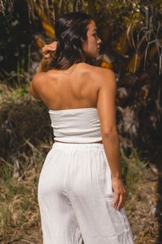 FINAL SALE. Elevate your summer style with our strapless set made from high-quality woven fabric. Stay cool and stylish all weekend long with this must-have matching set. Summer Strapless Jumpsuit With Elastic Waistband, Spring Tube Top With Elastic Waistband For Day Out, Versatile Bandeau Bottoms For Spring, Casual Tube Top With Elastic Waistband For Day Out, Chic Beige Strapless Jumpsuit For Summer, Casual Strapless Tube Top For Day Out, Summer Strapless Tube Top, Summer Cotton Strapless Fitted Jumpsuit, Casual Bandeau Tube Top With Elastic Waistband