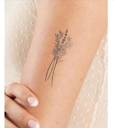 Posey Flower Tattoo, Simple Wildflower Tattoo, Under Arm Tattoo, Lavender Tattoos, Paintbrush Tattoo, Wheat Tattoo, Small Feminine Tattoos, Simple Flower Tattoo, Lavender Tattoo