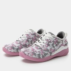 Liber8 Digi Rose shoe on a Ergo Flo Lite outsole LB8-6394_S1 Rose Shoes, Alegria Shoes, Athleisure, Modern Style, Pumps, Lace Up, Sneakers, Lace, Water