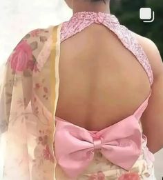 Fashion Saree Blouse, Bow Design Blouse, Blauj Design, Designer Blouse Ideas, Bow Designs, Shreya Ghoshal, Blouse Ideas, Thats All, New Saree Blouse Designs