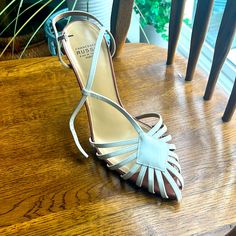 Size 7, White Francesco Russo Cage Sandals. In An Original Box And Dust Bag. Only Wore Handful Of Times Francesco Russo Shoes, Cage Sandals, Caged Sandals, Shoes Women Heels, Original Box, Russia, Dust Bag, Shoes Heels, Color White