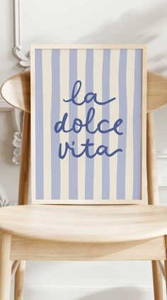 la dolce vita poster print with purple stripes and handwritten script font Wall Phrases, Italian Wall Art, Italian Phrases, Italy Summer, Striped Background, Italian Summer, Trendy Wall Art, Hand Written, Summer Art