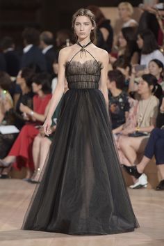 Valentino Couture Fall 2015 Couture 2015, Melodrama, Evil Queen, Couture Gowns, Fall 2015, Mode Inspiration, Fancy Dresses