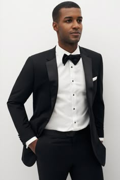 Black Tux Groom, All Black Tuxedo, Black Tie Wedding Attire, Creative Black Tie, Black Tie Outfits, Black Tuxedo Suit, Black Tuxedo Jacket, Prom Tuxedo