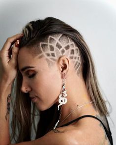 7 Sexy Undercut Designs that Assure Loads of Stares Towards You Undercut Designs Side Of Head, Female Shaved Head Design, Floral Undercut Designs, Side Hair Designs For Women, Hair Patterns Shaved Undercut Designs, Temple Undercut For Women, Mandala Hair Design, Shaved Designs In Hair, Side Undercut Designs