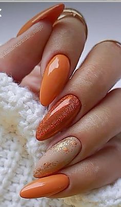 Orange Nails Fall Design, Orange Nails Oval Shape, Paprika Nails, Orange And Blue Nails Ideas, Fall Orange Nails Acrylic, Fall Nail Designs Orange, Autumn Orange Nails, Nails Orange Design, Oval Fall Nails