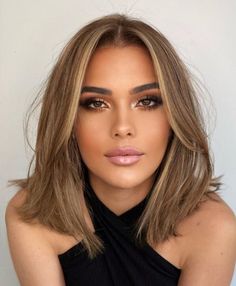 Makijaż Sugar Skull, Layered Lob, Tan Skin Blonde Hair, Layered Bob Hairstyles, Lob Haircut, Hair 2024, Hair Color For Women