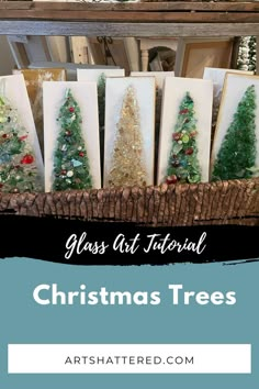 Christmas Trees Glass Art Glass Art Techniques, Glass Art Pictures, Fused Glass Ornaments, Diy Resin Projects, Christmas Tree Art