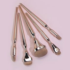 Category: Makeup brush set Rose Gold Makeup Brushes, Bb Cream Makeup, Rose Gold Handle, Essential Makeup Brushes, Rose Gold Makeup, Gold Makeup, Fancy Makeup, How To Apply Foundation, Professional Makeup Brushes