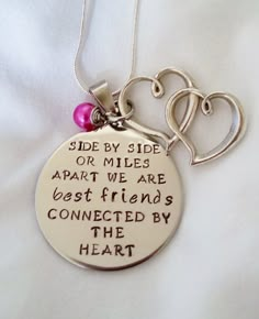 side by side or miles apart we are best friends connected by the heart hand stamped necklace by TempleStamping Perfect for Christmas or Birthday gifts Cute Sister Quotes, Cute Sister, Stick N Poke, Miles Apart, We Are Best Friends, Diy Tattoo, Hand Stamped Necklace, Sister Quotes, Bff Quotes