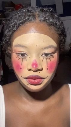 1920s Clown, Clowncore Makeup, Maybelline Palette, Powder Maybelline, Black Makeup Artist, My Future Job, Alt Makeup, Avant Garde Makeup, A Clown