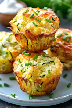 Crispy Parmesan Zucchini Potato Muffins are a perfect blend of cheesy, crispy, and savory flavors. These easy-to-make muffins are packed with zucchini and potatoes, making them a healthy snack or side dish option that the whole family will love. Ready in just 40 minutes, they’re ideal for meal prep or an on-the-go treat. Save this recipe and try it today for a crispy, flavorful bite that’ll keep you coming back for more! Zucchini Appetizer Recipes, Zucchini Appetizer, Zucchini Tots, Zucchini Bites, Low Carb Brownies, Pie Maker, Baked Zucchini, Bake Zucchini, Think Food