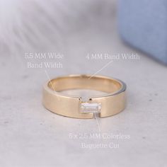 an image of a wedding ring with measurements