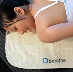 Breathe Mat https://www.breathemat.com/ Yoga Sports Bra With Removable Pads And Micro-elastic Fit, Functional Yoga Swimwear Bra-friendly, Compressive Yoga Bra, Breathable Micro-elastic Yoga Shorts, Yoga Gear, Yoga Workout, Hot Yoga Meme, Hot Yoga, Yoga Mats